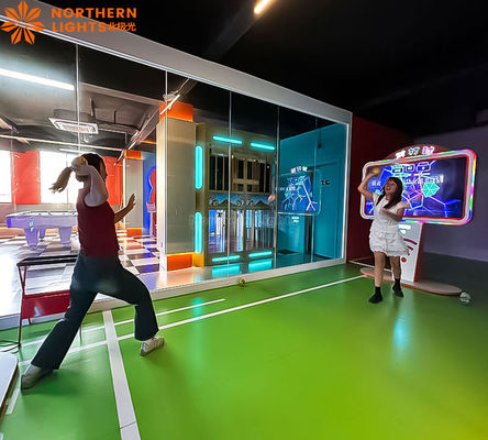 Buon prezzo Molte persone giocano l' una contro l' altra costruzione di squadre sport multiplayer interattivi in linea