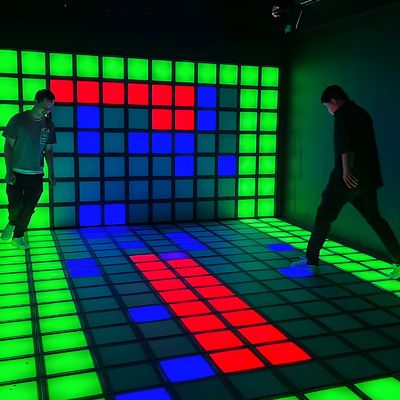 Buon prezzo 30x30cm Fabbrica Interattivo Attivo Attivare Gioco Led Pavimento in linea