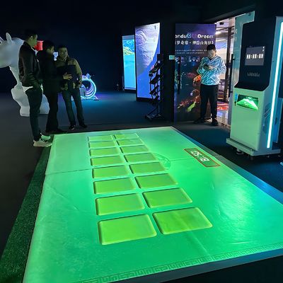 Buon prezzo Giochi fisici divertenti Sistema di proiezione di gioco interattivo mobile tutto in uno in linea