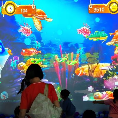 Buon prezzo Vendita diretta di fabbrica Gioco proiettore murale per bambini Giochi di proiezione interattiva al chiuso in linea