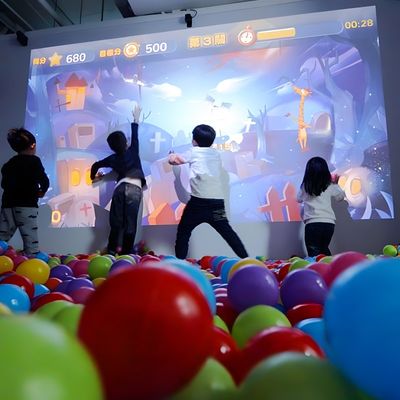 Buon prezzo Giochi di proiettore interattivo per la proiezione di palline d'oceano in linea
