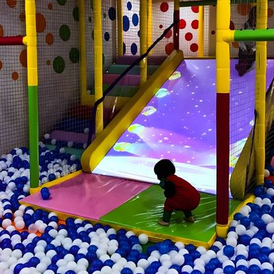 Buon prezzo Giocattolo Interattivo Indoor Giochi Proiettore Slide Giochi Interagire Proiettore in linea