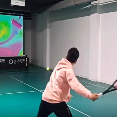 Buon prezzo 2024 Nuovo Hot Sale Indoor Intelligent Simulation Tennis Experience Hall Sport in linea