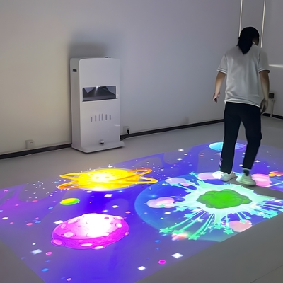 Buon prezzo Macchina di proiezione a pavimento mobile all-in-one 4000 lumen in linea