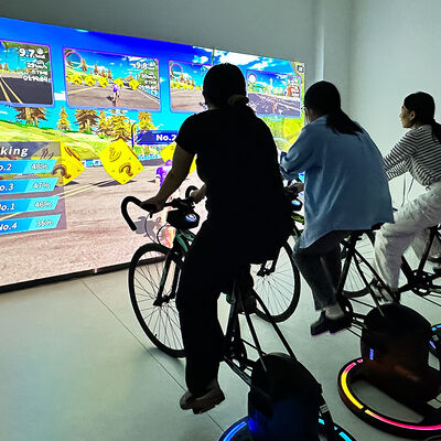 Buon prezzo Bicicletta a proiezione interattiva con luminosità di 3500 lumen e risoluzione 1280*800 per 3 modalità di gioco in linea
