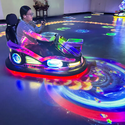 Buon prezzo Auto da scontro con interazione a proiezione a terra personalizzata con 8 giochi integrati e batteria da 36V per parchi a tema in linea